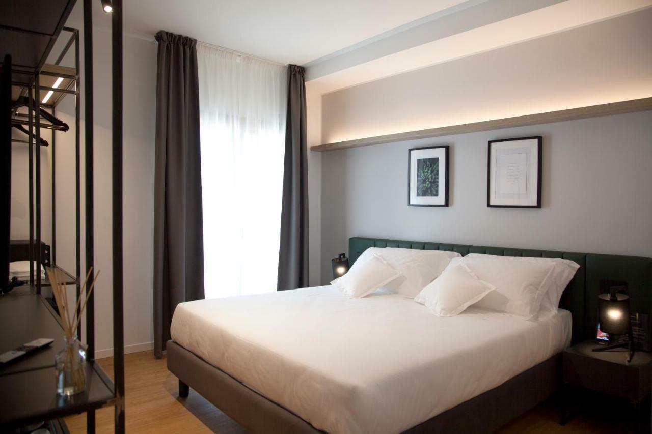 Meg Lifestyle Hotel & Apartaments Riccione Ngoại thất bức ảnh